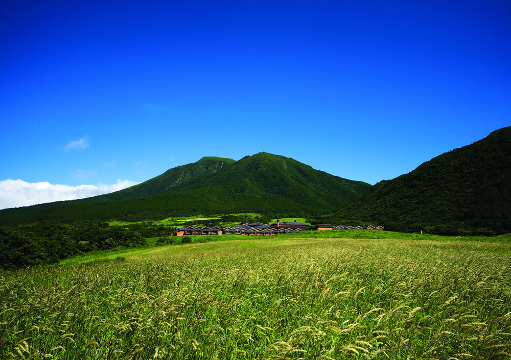 Resonate Club Kuju Hotel Taketa Exterior photo